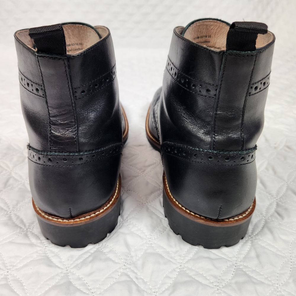 Banana Republic Genuine Italian Leather Black Brogue Wingtip Men's Boots 11.5 M - Picture 7 of 11